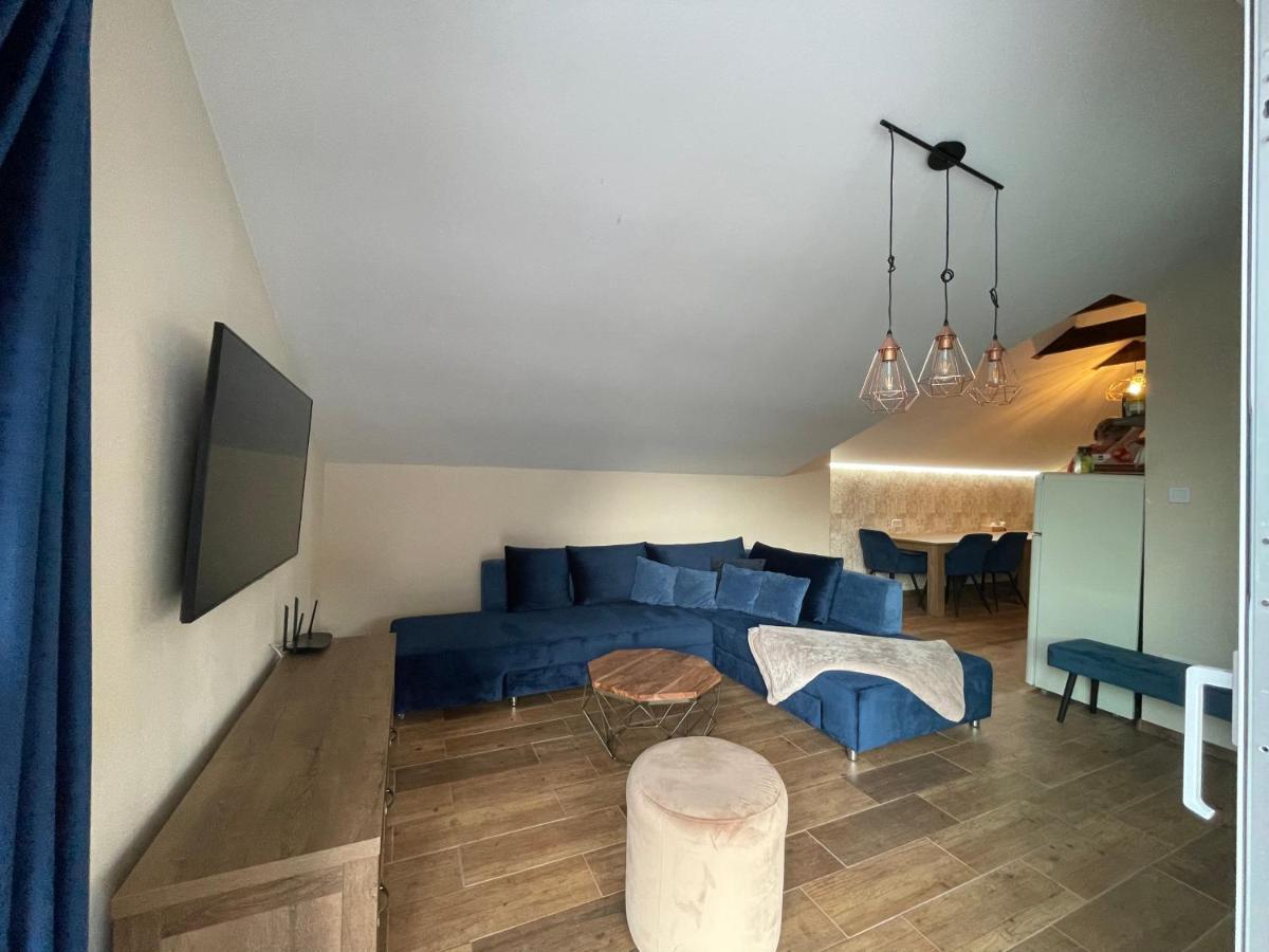 Totina Apartments Zavazna Poruba ภายนอก รูปภาพ